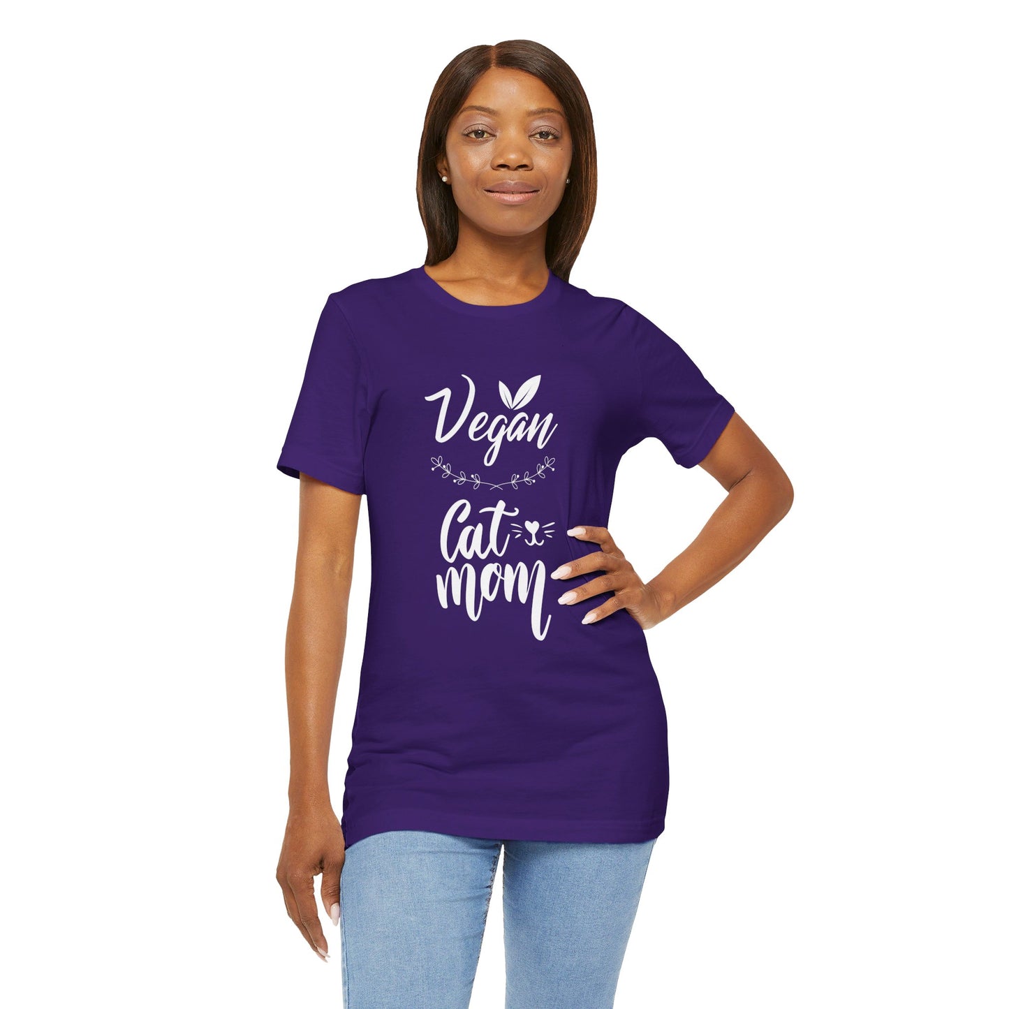 Vegan Cat Mom T-Shirt – Proud Plant-Based Cat Lover Tee