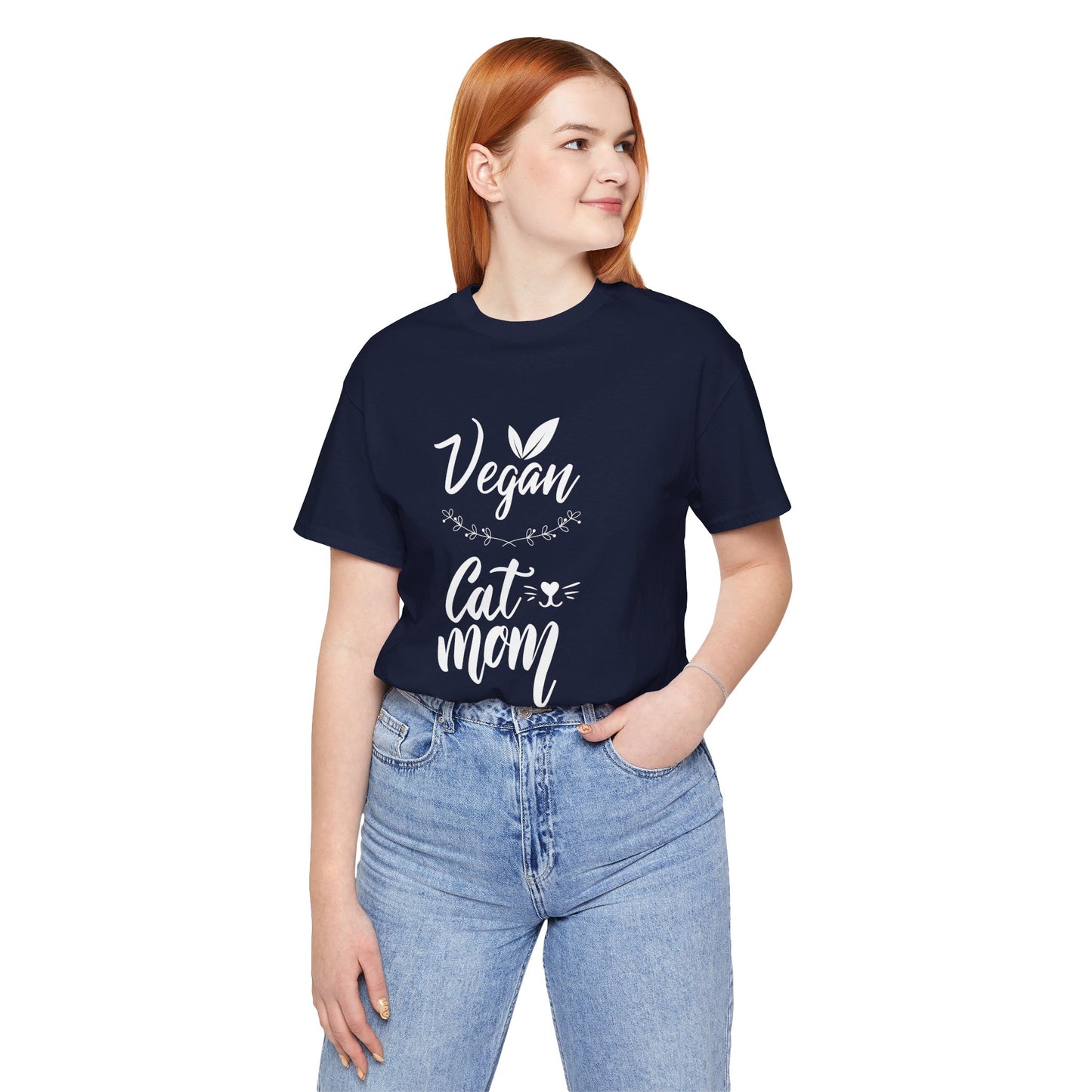 Vegan Cat Mom T-Shirt – Proud Plant-Based Cat Lover Tee