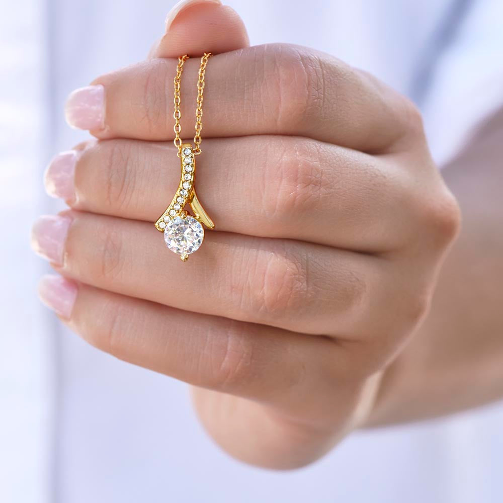 To My Soulmate Sparkling Love Knot Necklace – Romantic Gift for Wife or Girlfriend