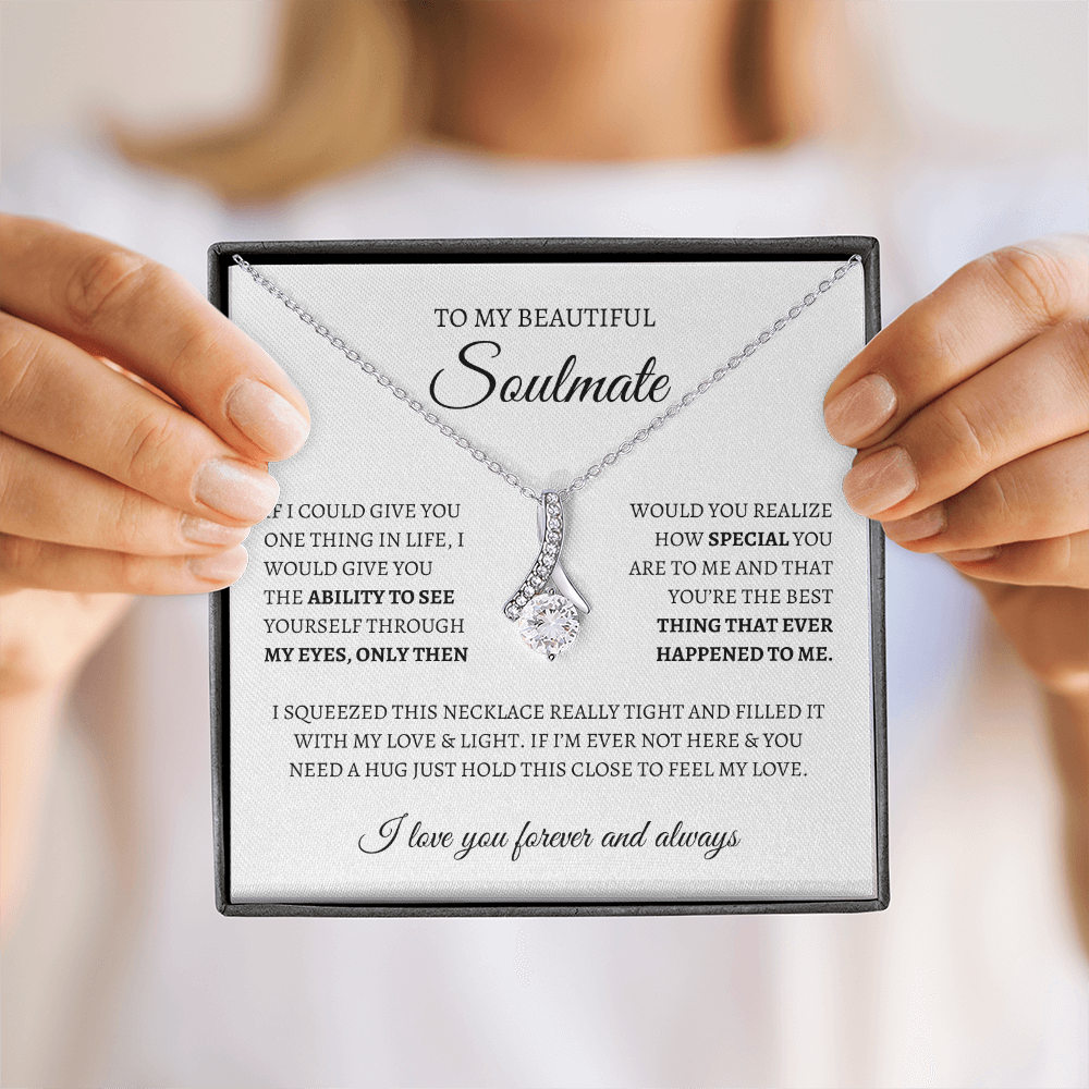 To My Soulmate Sparkling Love Knot Necklace – Romantic Gift for Wife or Girlfriend