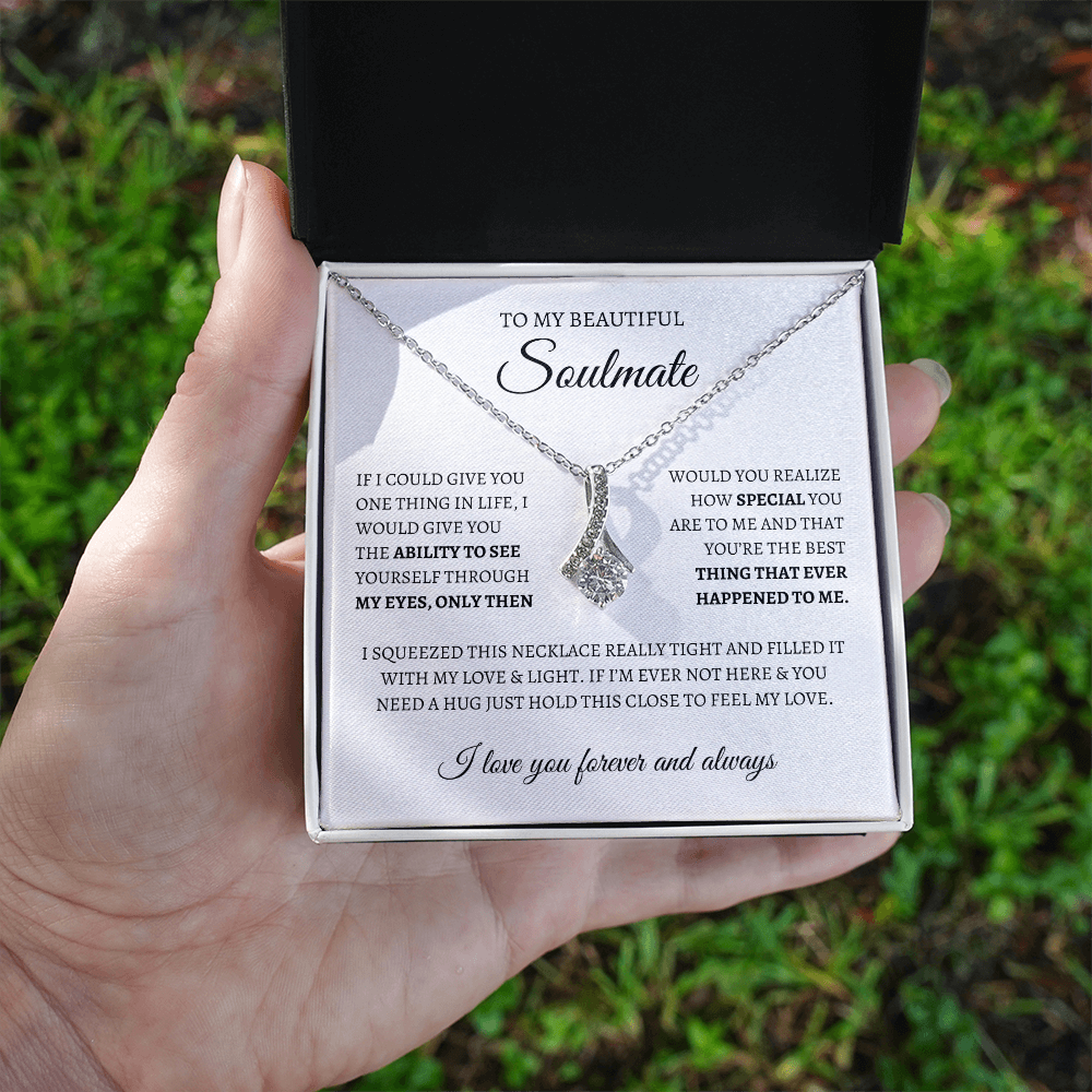 To My Soulmate Sparkling Love Knot Necklace – Romantic Gift for Wife or Girlfriend
