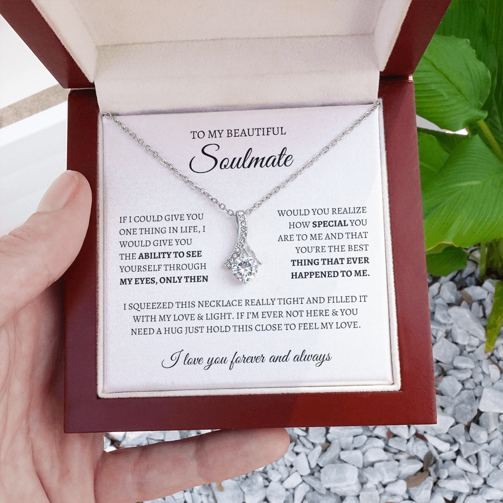 To My Soulmate Sparkling Love Knot Necklace – Romantic Gift for Wife or Girlfriend
