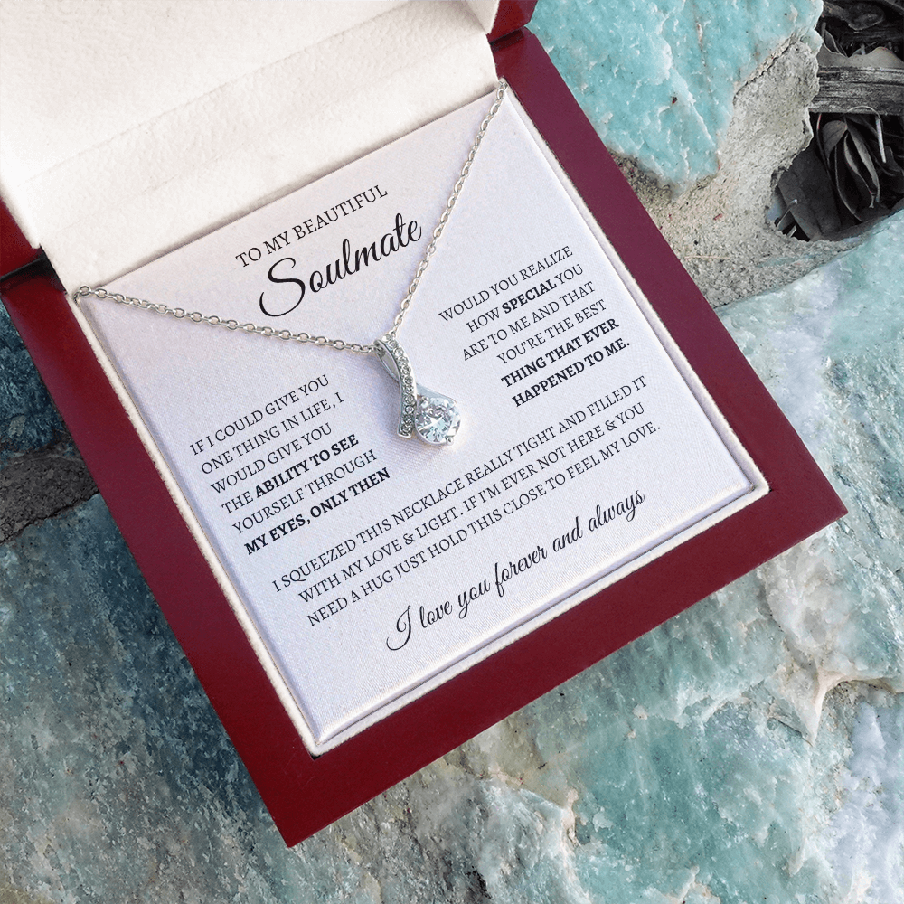 To My Soulmate Sparkling Love Knot Necklace – Romantic Gift for Wife or Girlfriend