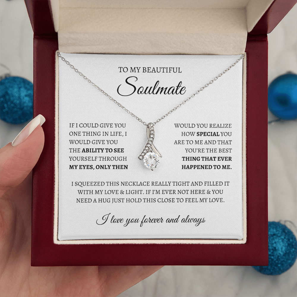 To My Soulmate Sparkling Love Knot Necklace – Romantic Gift for Wife or Girlfriend